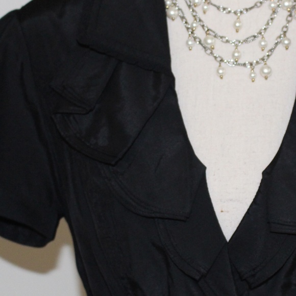 White House Black Market, Ruffle Front button down short sleeve shirt - Picture 6 of 10